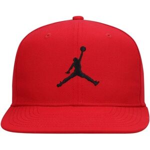 Jordan Youth Red and Black Jump Hat